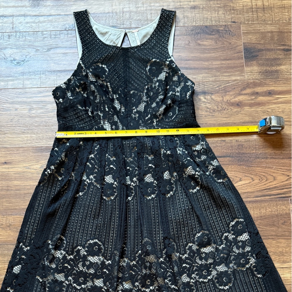 Free People “Rocco” Babydoll Black Lace Mini Dress Size 2 - Picture 9 of 13